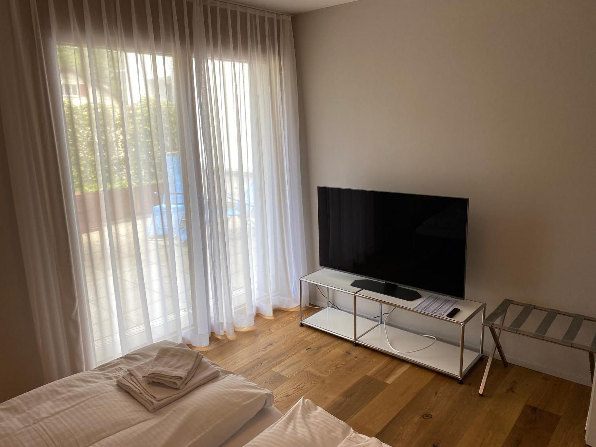 Modern City Apartments 因特拉肯 外观 照片